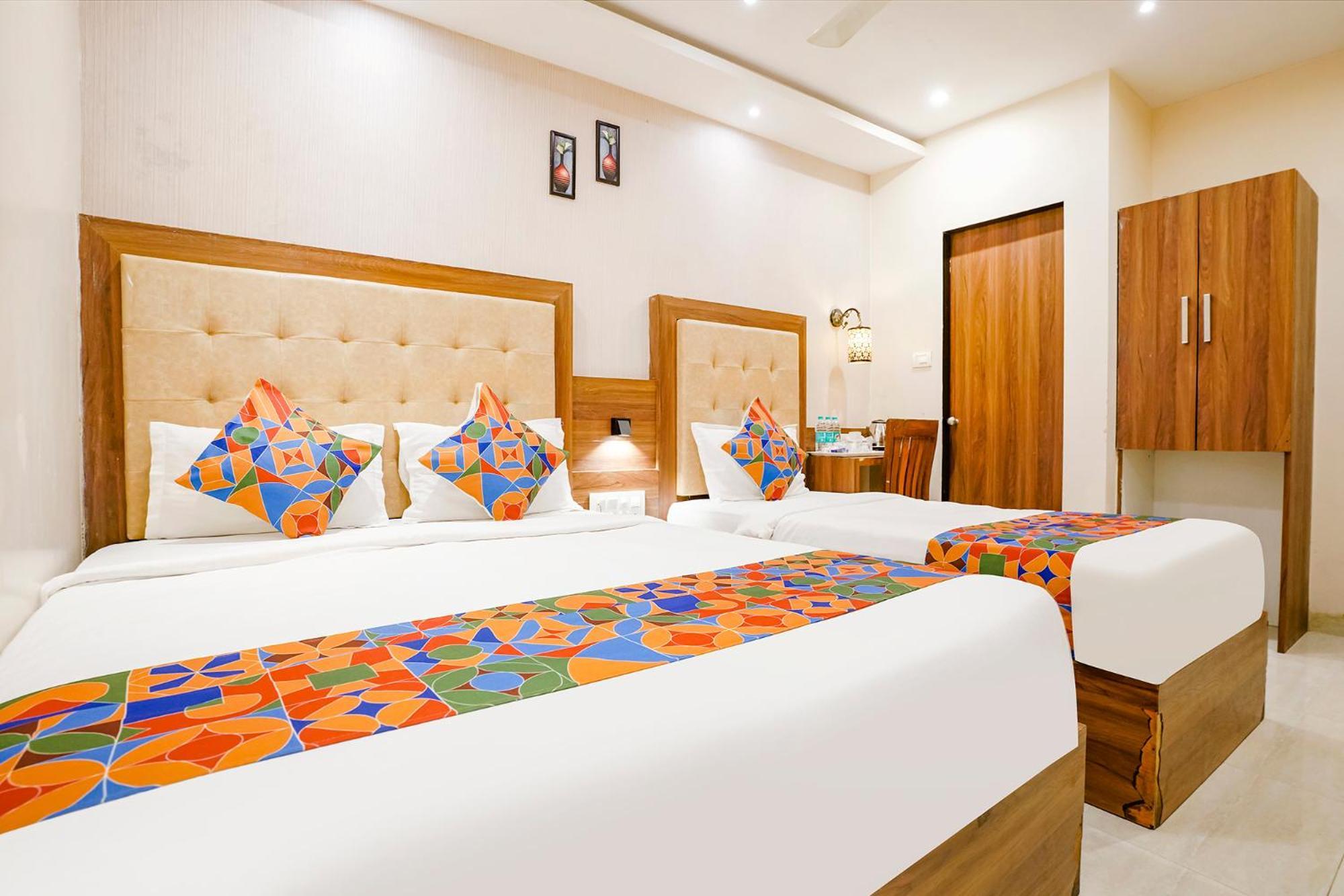 Fabhotel Amber Palace - Nr Fort & Csmt Station Mumbai Exterior foto