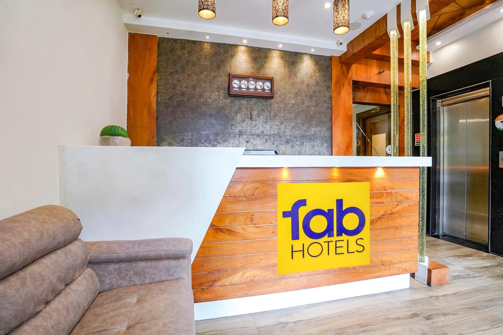 Fabhotel Amber Palace - Nr Fort & Csmt Station Mumbai Exterior foto