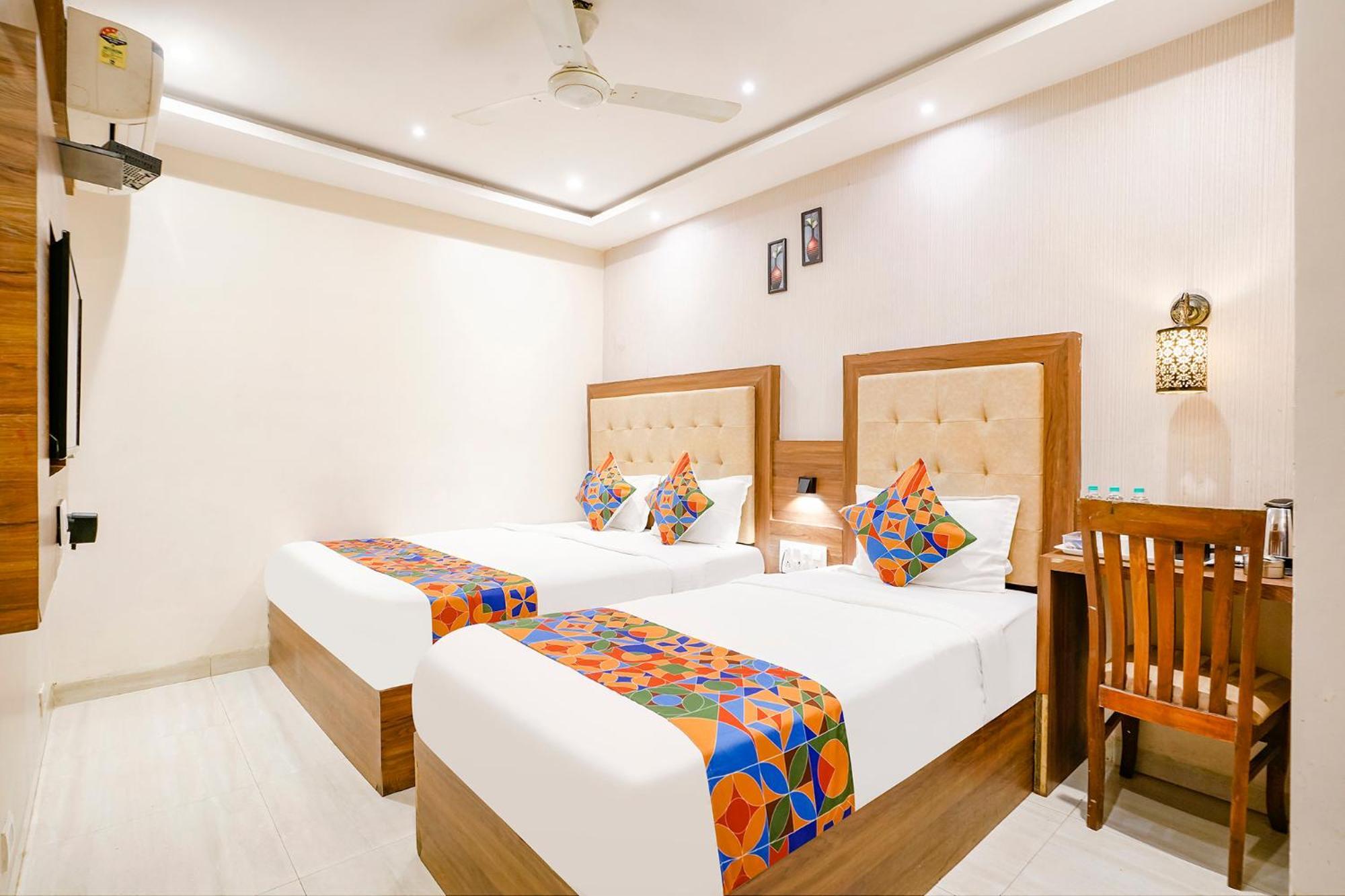 Fabhotel Amber Palace - Nr Fort & Csmt Station Mumbai Exterior foto